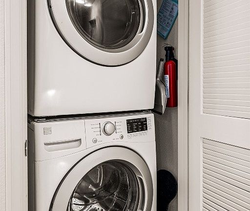5th image of 1453 Morgan Court UNIT 306