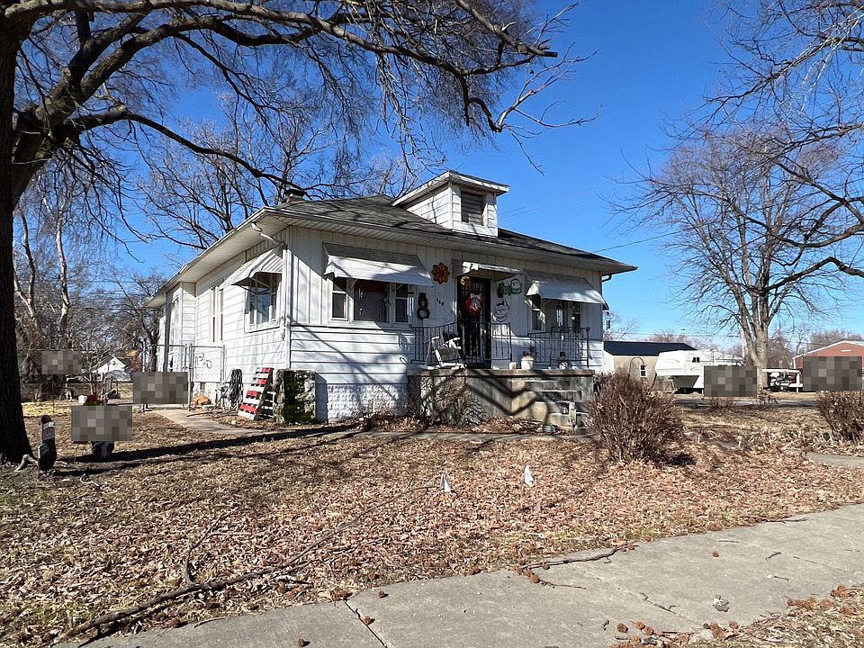 160 N Commercial St, Centralia, IL 62801 Zillow