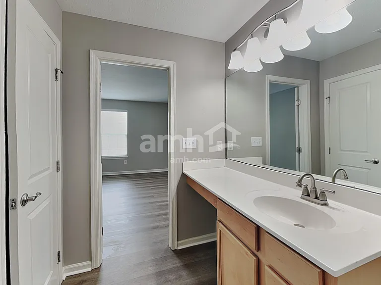 676 Classic Ln — Photo 13