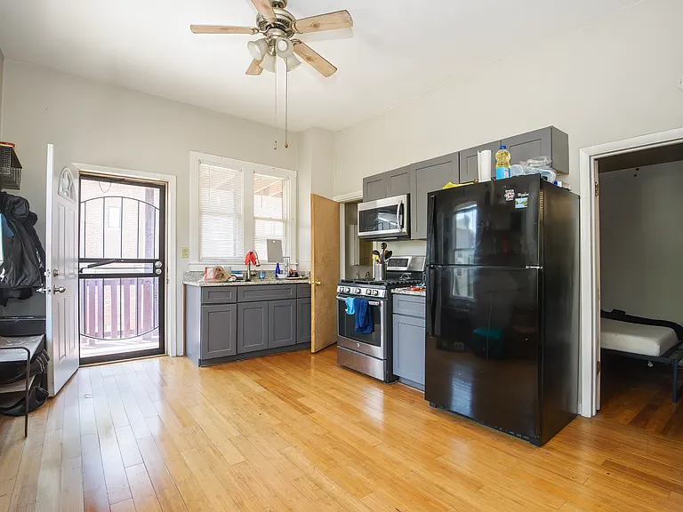 1131 W Taylor St #3R — Photo 3