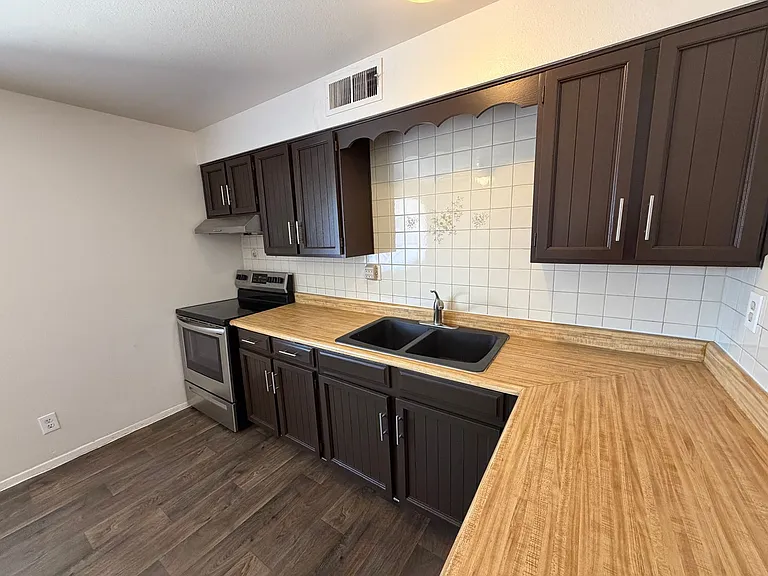7127 W Ironwood Dr — Photo 4
