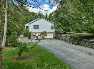 3667 Sandy Hill Rd, Gibsonia, PA 15044