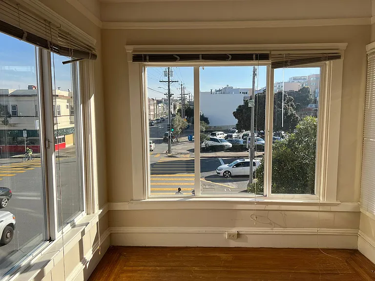 495 27th Ave #8 — Photo 7
