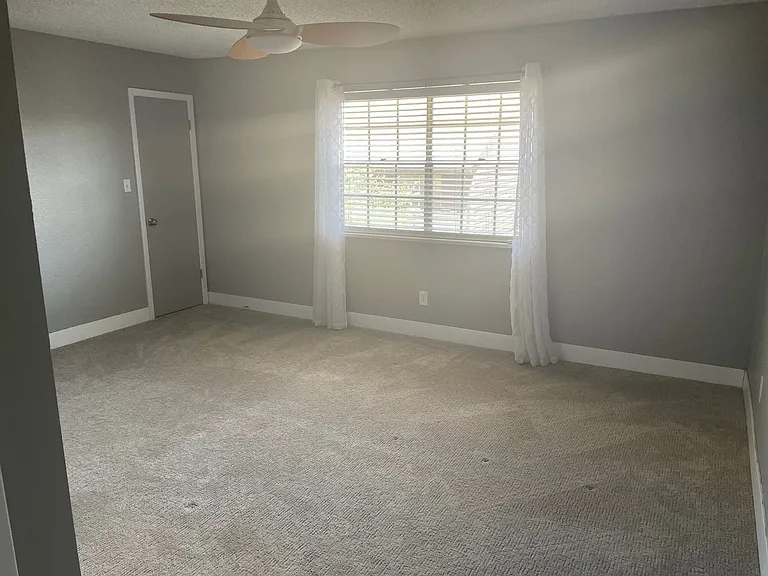 3825 S Monaco Pkwy #131 — Photo 17