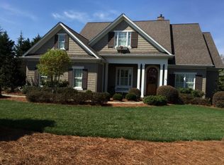 2649 Nicklaus Ct NE, Conover, NC 28613