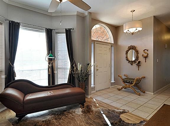 4th image of 275 Canyon Oaks Dr