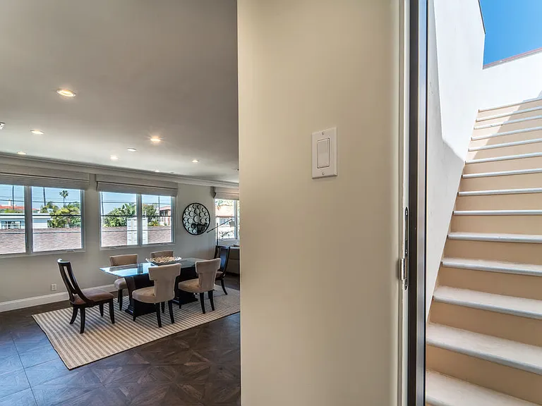 812 S Catalina Ave #B — Photo 21