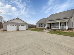 9995 W Pike, Hopewell, OH