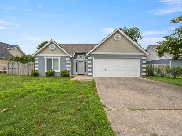 2301 W Easy St, Rogers, AR 72756