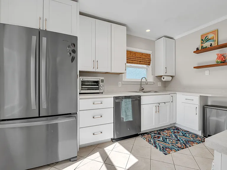 276 Brookline Ave — Photo 31