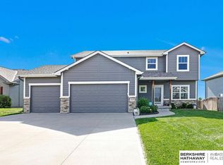 13510 S 46th St, Bellevue, NE 68133