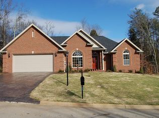 6068 Whisper Ridge Ln, Corryton, TN 37721