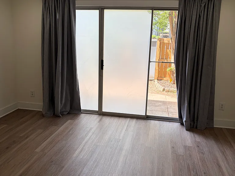 2042 Atherton Heights Ln #2042 — Photo 14