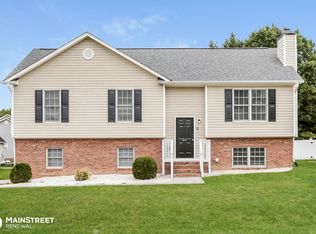 2091 Saponi Village Ct, Winston Salem, NC 27127