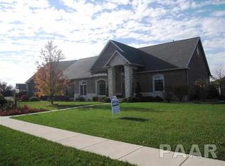 1616 Timber Rail Dr, Washington, IL