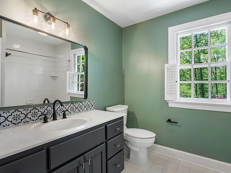 9900 Kingsbridge Rd — Photo 37