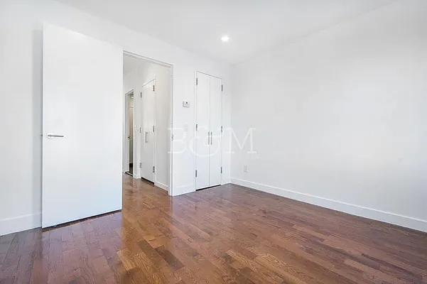 Rented by Brick&Mortar | media 28