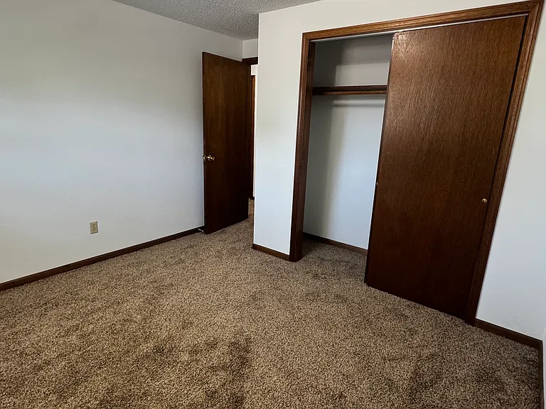 315 E Main St #4 — Photo 20