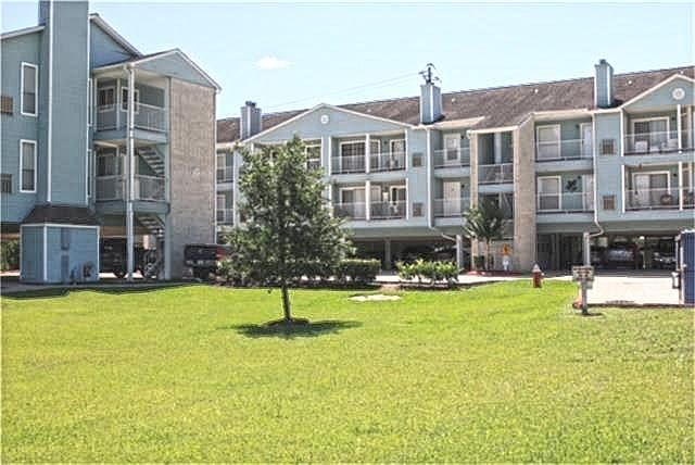1st image of 18617 Egret Bay Blvd APT 1116