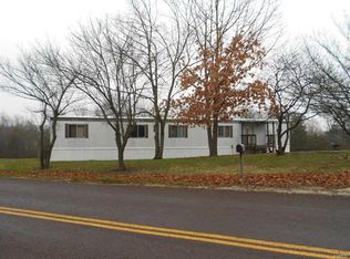 2731 Lee Pyle Rd, De Soto, MO 63020