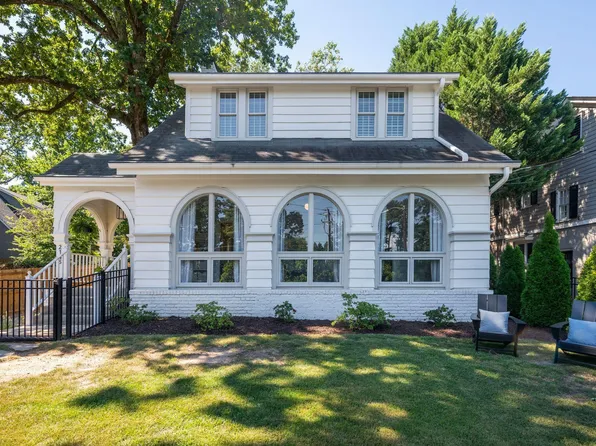 2145 Wake Dr, Raleigh, NC 27608