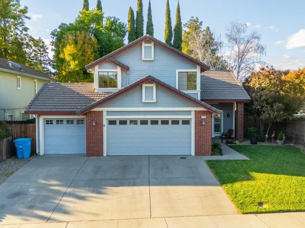 210 Holly Court, Dixon, CA 95620