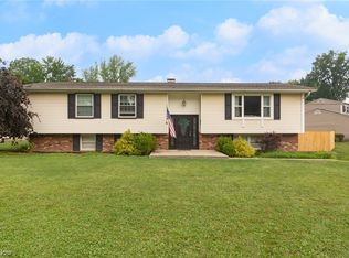 4232 Claridge Dr, Youngstown, OH