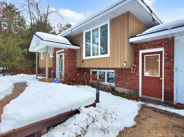 3180 Fleming Blvd, Innisfil, ON L9S 2Z1