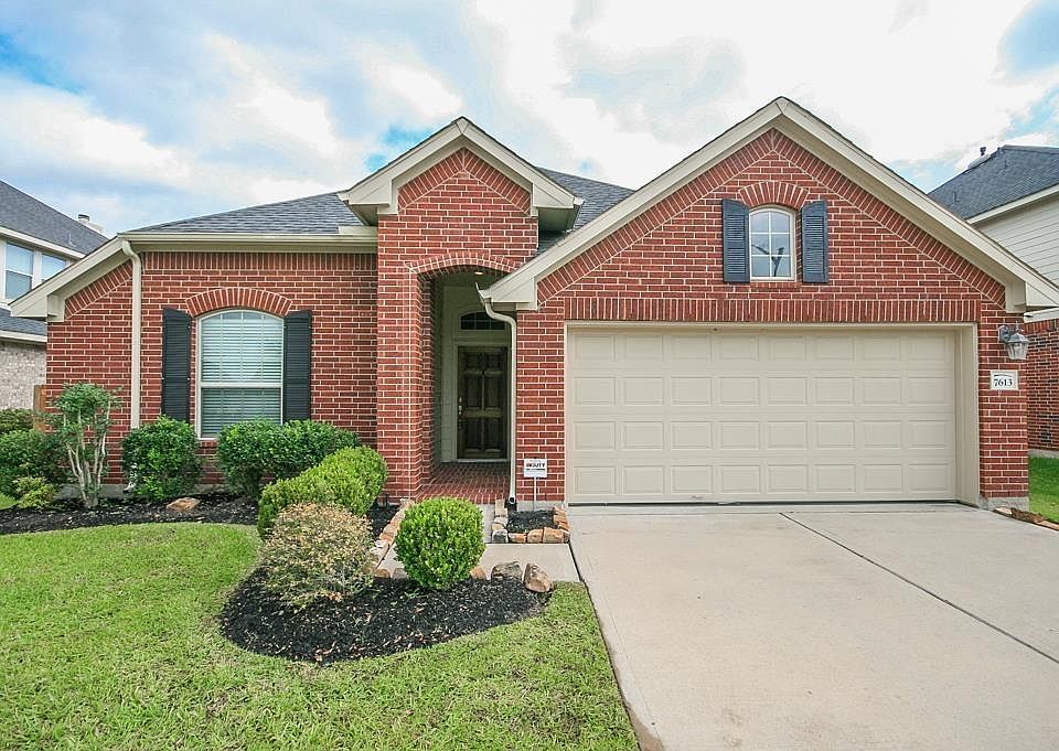 2nd image of 7613 Stone Arbor Ln