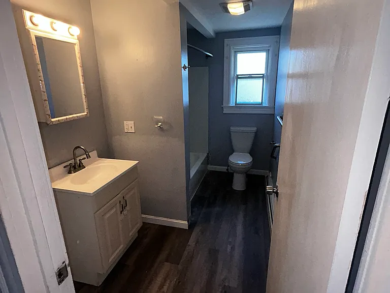 16 Northend St #2 — Photo 12