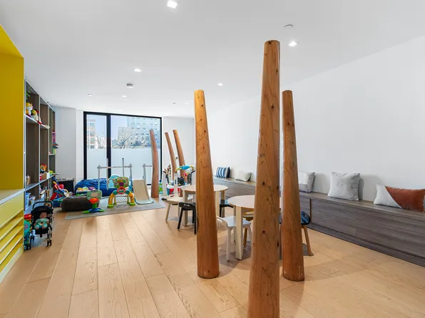 37-14 34th Street image 17 of 24