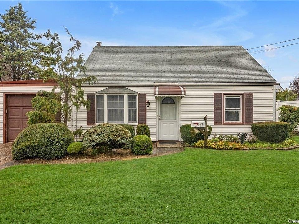 1st image of 121 Cleveland Avenue