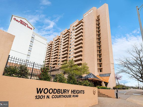 2nd image of 1301 N Courthouse Rd APT 1505