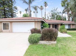 28813 Crimson Ct, Highland, CA 92346