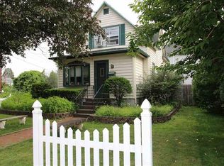 60 Menands Rd, Menands, NY 12204