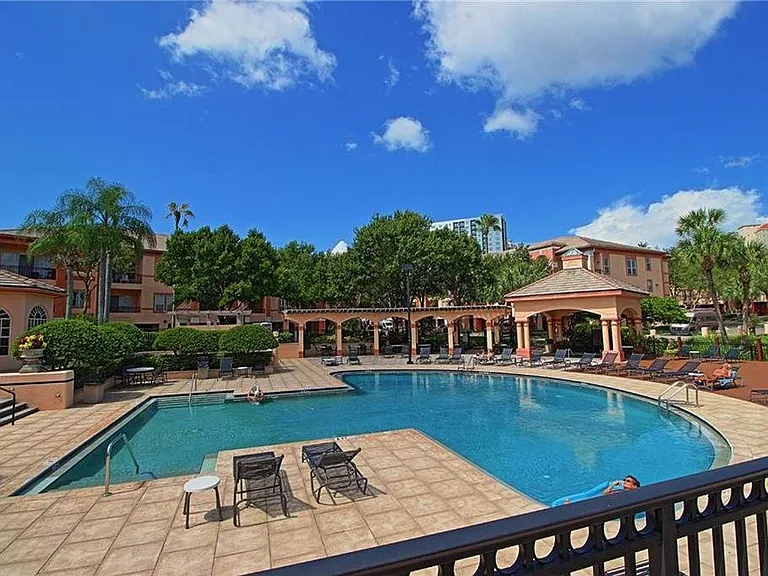 713 Coral Reef Dr — Photo 9