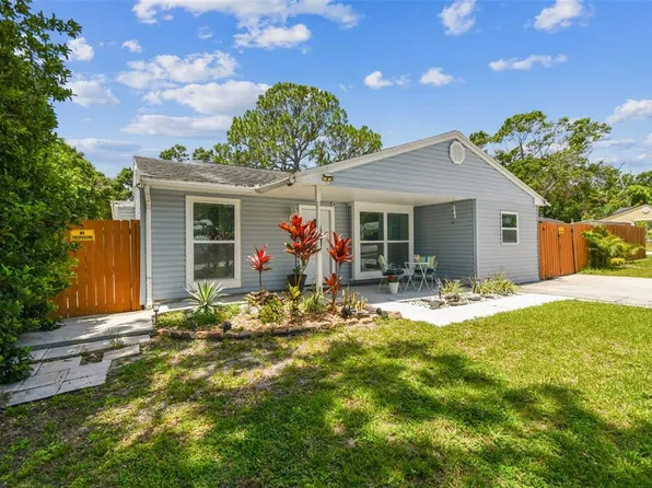 2692 Cedarbrooke Dr, Palm Harbor, FL 34684