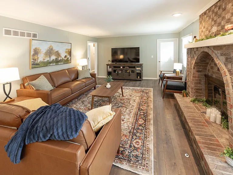 6703 Hauser Dr — Photo 11