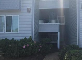 214 Dockside Dr APT B, Hampton, VA 23669