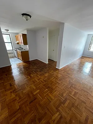 Rented by Candid Listings LLC | media 19