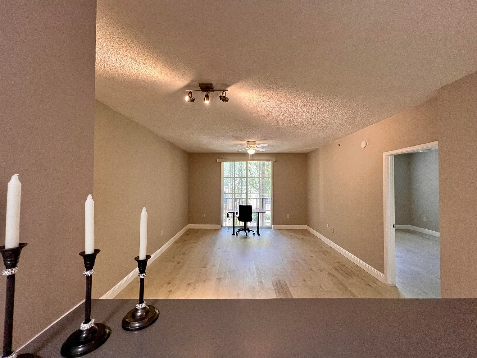 1 bed, 1.0 bath, 756 sqft, $2,575 — Photo 4