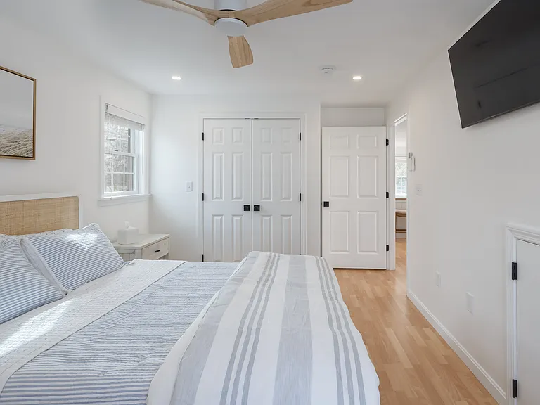 2 Basin St — Photo 9