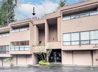 1409 N 200th St APT C2, Shoreline, WA