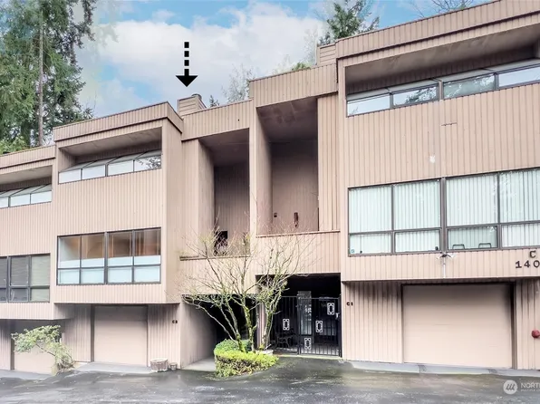 1409 N 200th Street #C2, Shoreline, WA 98133