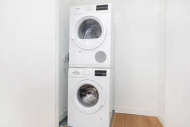 Rented by Nest Seekers International