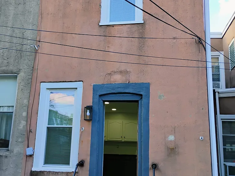 715 N 49th St — Photo 19