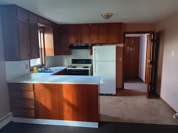 407 W Bosworth St #3, Manly, IA 50456