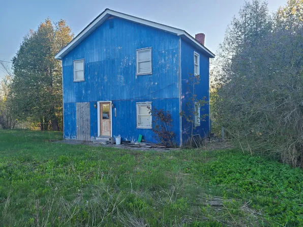 1638 US  1, Littleton, ME 04730
