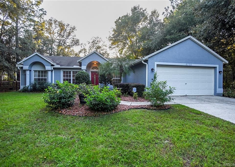 1st image of 8722 N Creek Way