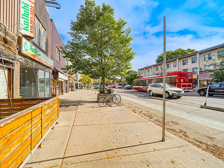 1378 Danforth Ave S #1 — Photo 8